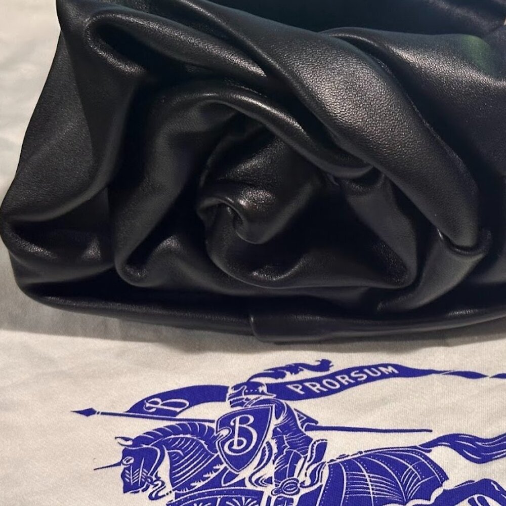 BURBERRY Black Rose Soft Leather Clutch Gold Chain & BURBERRY Dust Bag NWT - Picture 11 of 16